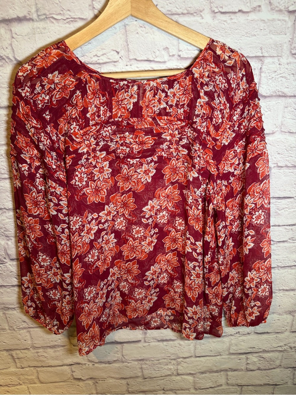 Sundance Silk Sheer floral pleated blouse size medium